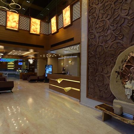 Hotel H - Sandhill Hotels Private Limited Ānand Extérieur photo