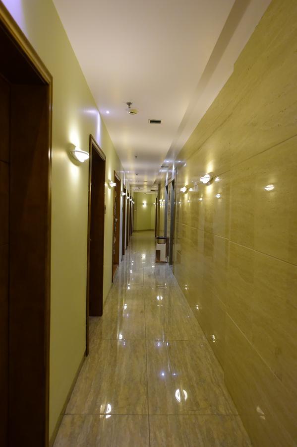 Hotel H - Sandhill Hotels Private Limited Ānand Extérieur photo